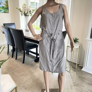 MARC JACOBS Elegant Silk Gray Sleeveless Dress